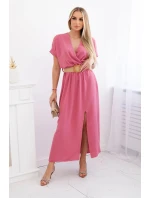 Dlhé šaty s ozdobným pásom tmavoružové