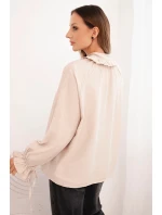 Dámska viskózna blúzka s véčkovým výstrihom a viazankami na rukávoch béžová