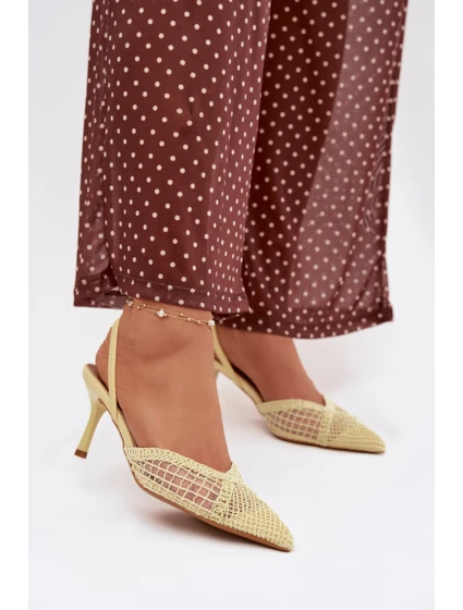 Sandále na podpätku model 224495 Vykročte štýlovo Sandále na podpätku model 224495 Vykročte štýlovo