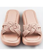 Béžové dámské pantofle s podrážkou model 17352363 - Mix Feel Béžové dámské pantofle s podrážkou model 17352363 - Mix Feel