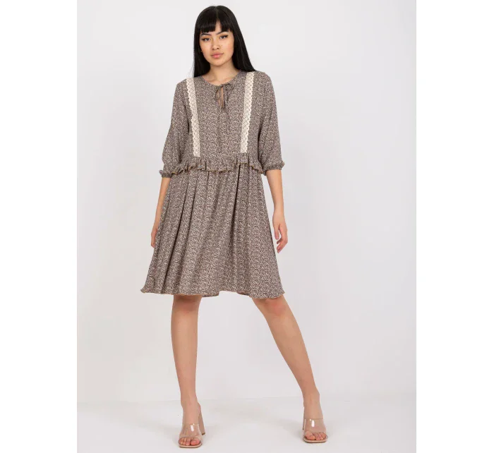 Šaty CHA SK 1710 1.52 hnedá Šaty CHA SK 1710 1.52 hnedá