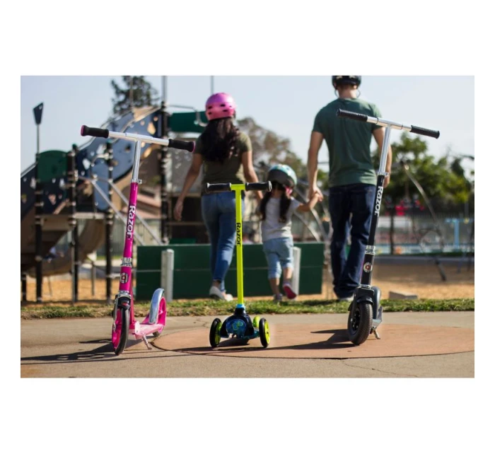 Vzduchový skúter Razor A5 13073005 (čierna farba) Vzduchový skúter Razor A5 13073005 (čierna farba)