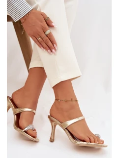 Žabky na podpätku model 225132 Krok vo veľkom štýle