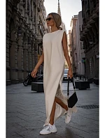 M790 Maxi šaty s ramennými vypchávkami - krémové