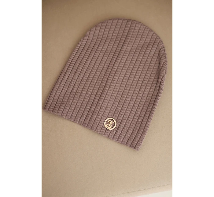 Dámská čepice s proužky a ozdobným knoflíkem s přídavkem vlny a modalu fango Dámská čepice s proužky a ozdobným knoflíkem s přídavkem vlny a modalu fango