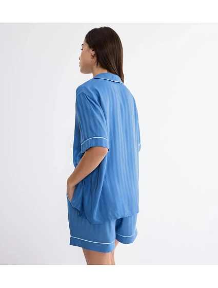 Amourette Jacquard Boyfriend Shirt    model 22026992 - Triumph