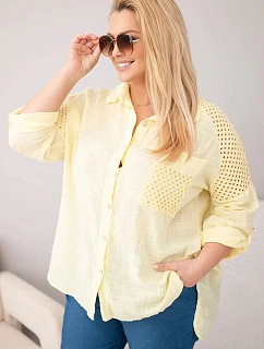 Dámske bavlnené tričko s golierom a čipkovou vložkou v nadmernej veľkosti žlté