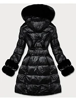 Dámska zimná bunda s ozdobnou kožušinou čierna (7729BIG) Dámska zimná bunda s ozdobnou kožušinou čierna (7729BIG)