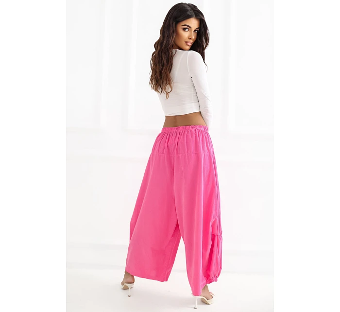 Šnúrové nohavice model 226451 Taliansko Moda