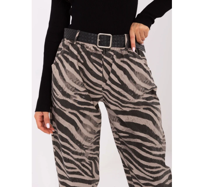 Spodnie IT SP  beżowy model 21389020 - FPrice