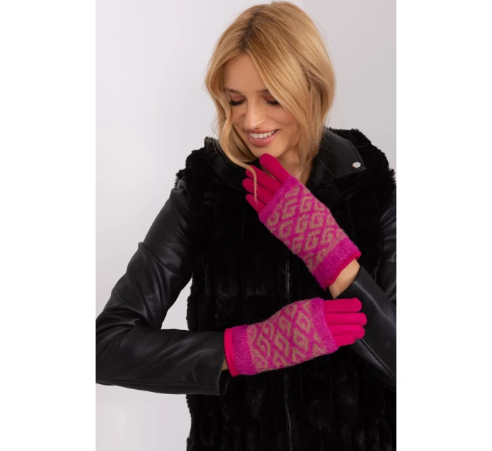 Rukavice model 190819 AT