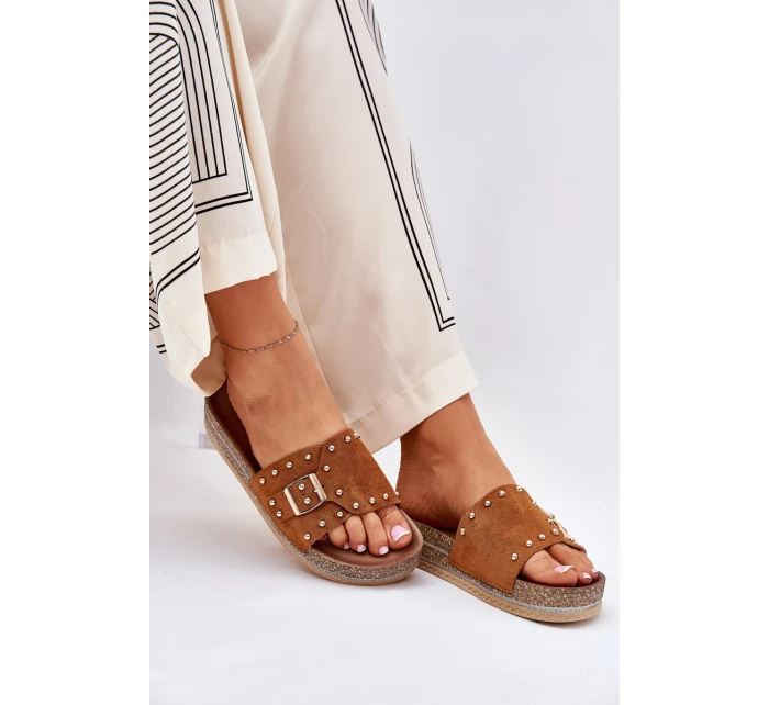 Dámské Pantofle Na Platformě S Přezkou A Camel model 21689943 - Boto