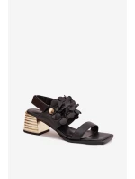 Sandále na podpätku model 225348 Krok vo veľkom štýle