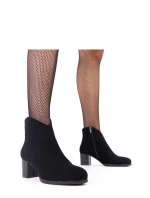 Topánky na podpätku model 218816 Solea