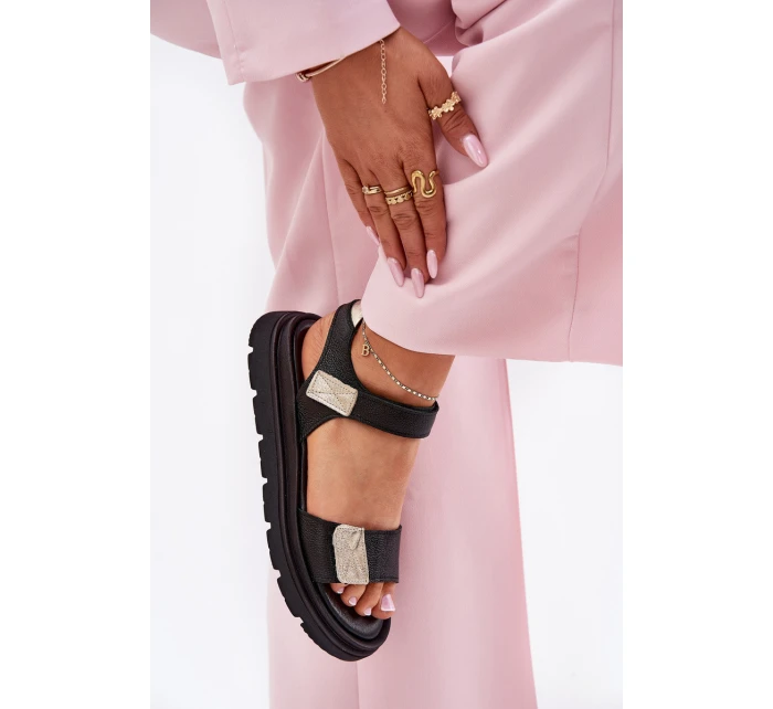 Kožené dámské sandály na platformě model 21694215 černé - Zazoo