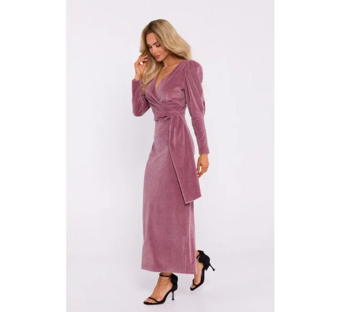 M828 Zamatové maxi šaty s hlbokým výstrihom do V - krepové ružové