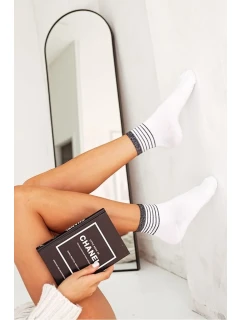 DÁMSKE PRUHOVANÉ PONOŽKY S LUREXOM 0200.028