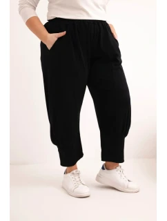 Dámske plus veľkosť nohavice s nízkym sedom a elastickým pásom čierna