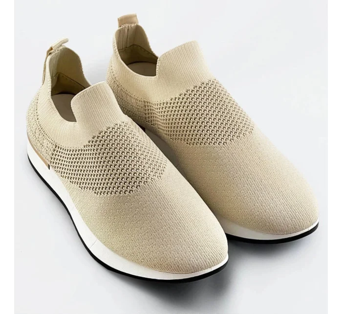 Béžové dámske nazúvacie športové topánky (XA157)