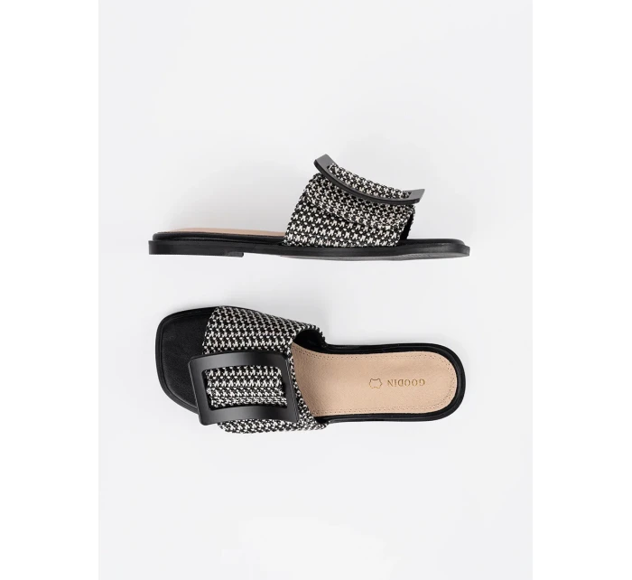 Praktické čierno-biele dámske ponožky s plochým podpätkom