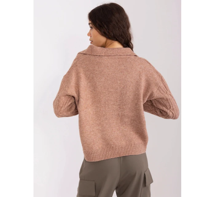 Dámsky hnedý sveter s golierom (2349)