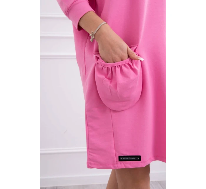 Šaty s kapucí ve světle růžové barvě Šaty s kapucí ve světle růžové barvě