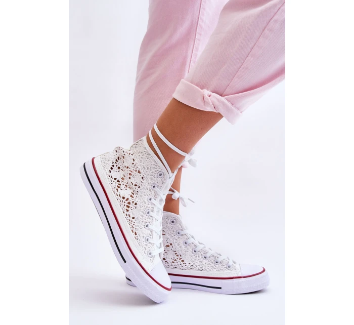 Dámské krajkové vysoké tenisky bílá model 21621978 - Boto