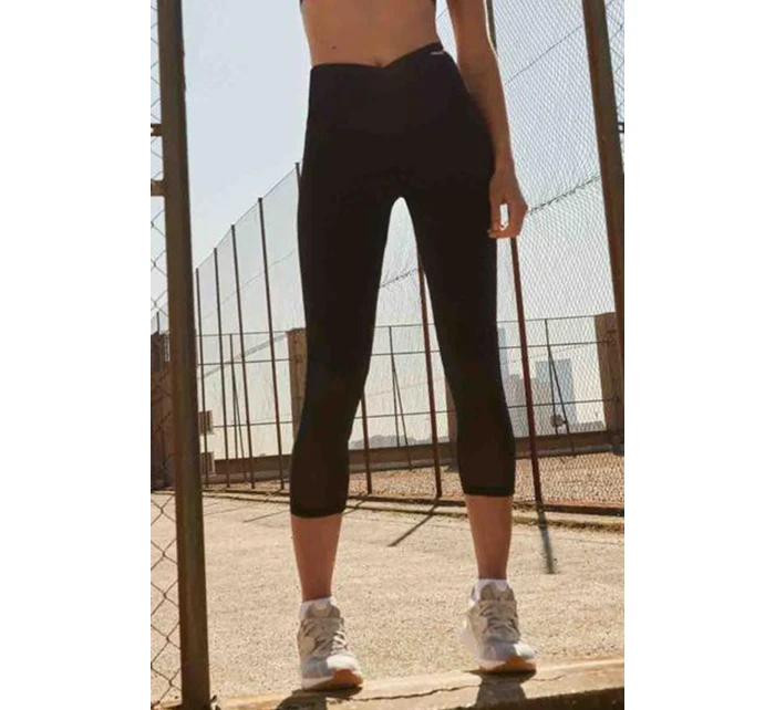 Ysabel Mora 70850 farba:čierna Ysabel Mora 70850 farba:čierna