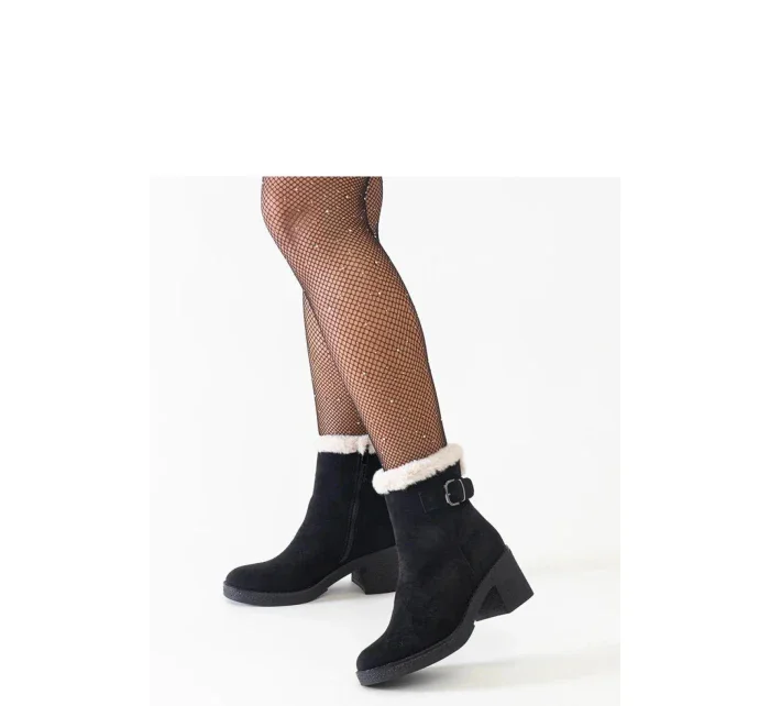 Topánky na podpätku model 205032 Solea