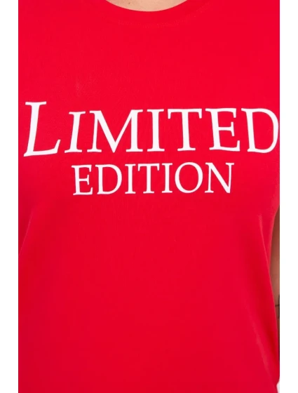 Limitovaná edícia červenej blúzky