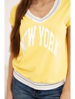 Dámska bavlnená blúzka s výstrihom do V a žltou potlačou NEW YORK