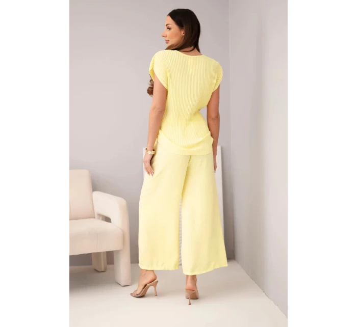 Viskózna blúzka + plisované nohavice žltá