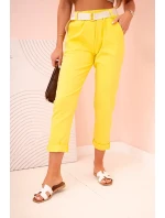 Dámske viskózové nohavice s opaskom a rozšírenými nohavicami tmavo žlté Dámske viskózové nohavice s opaskom a rozšírenými nohavicami tmavo žlté