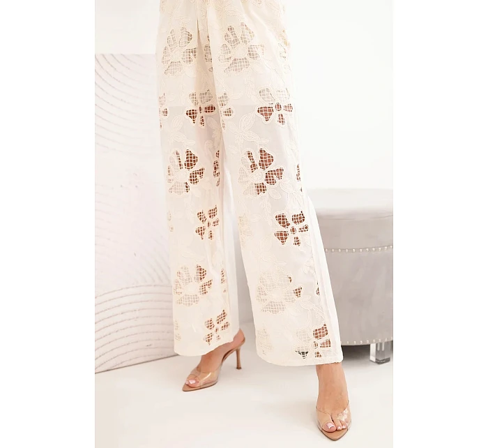 Dámsky bavlnený komplet s vyšívanou vestou a nohavicami béžovej farby