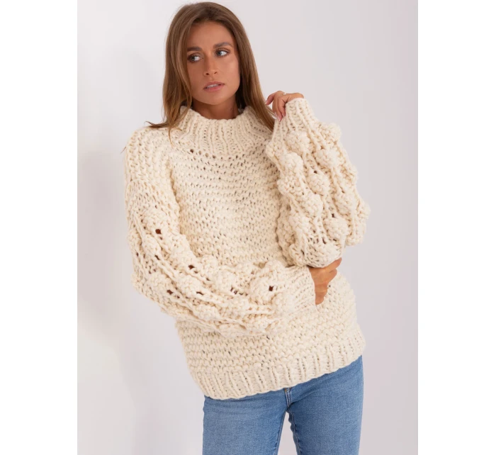 Sweter AT SW model 18895510 jasny beżowy - FPrice Sweter AT SW model 18895510 jasny beżowy - FPrice