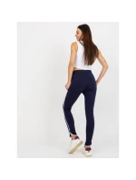 Námořnicky modré základní teplákové kalhoty s lemováním model 21767862 - Rue Paris