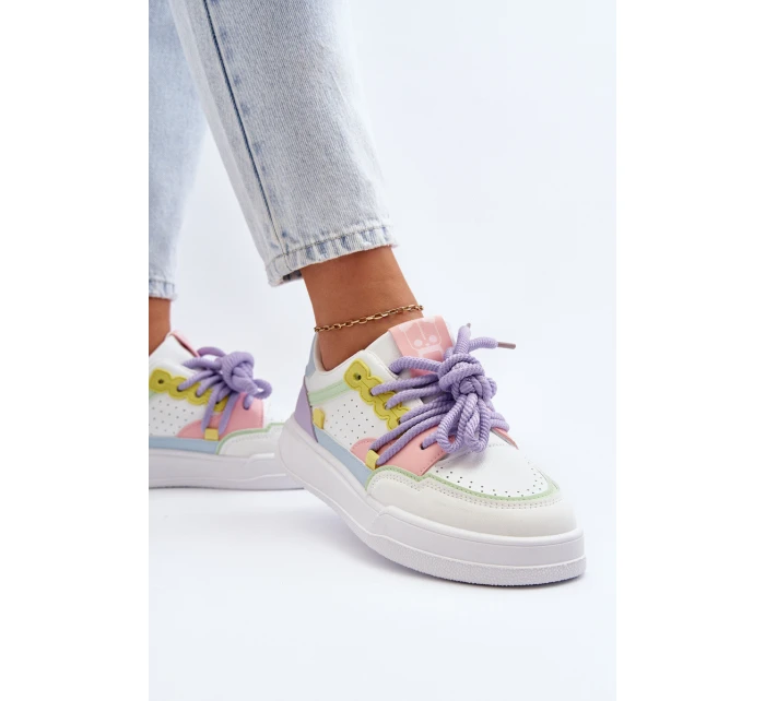 Dámské tenisky z ekokože v provedení model 21648806 - Boto Dámské tenisky z ekokože v provedení model 21648806 - Boto