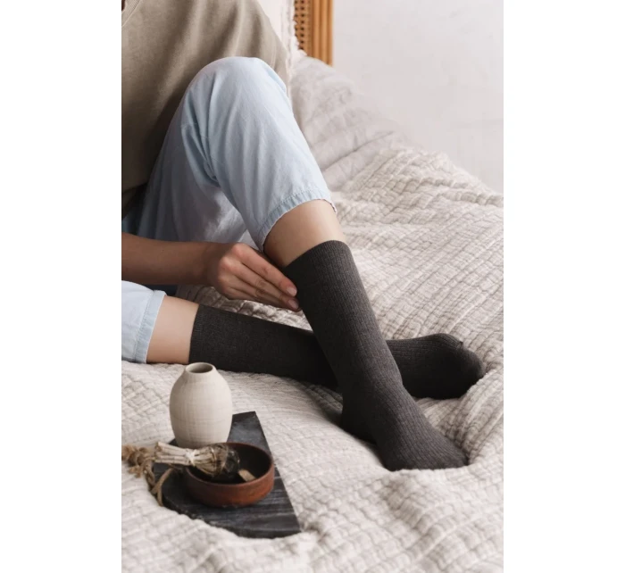 SKARPETY DAMSKIE Z Z model 19011200 - Steven SKARPETY DAMSKIE Z Z model 19011200 - Steven