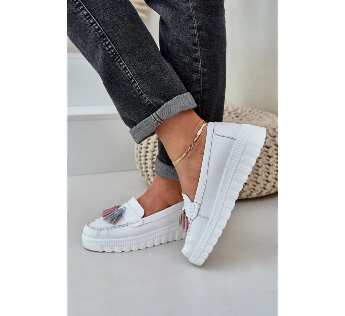 Skórzane Mokasyny Damskie Z Frędzlami Na Platformie I Koturnie Białe Eleazetta Skórzane Mokasyny Damskie Z Frędzlami Na Platformie I Koturnie Białe Eleazetta