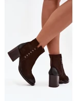 Dámské kotníkové boty z přírodního semiše na podpatku model 21713301 čokoládové - Zazoo