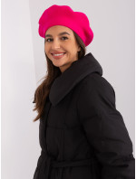 Tmavo ružový jednoduchý pletený baret