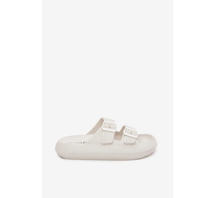 Dámske penové papuče s prackami Vinceza - biele