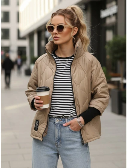 Dámska prešívaná prechodná bunda v ťavej farbe FashionStreet TY5543