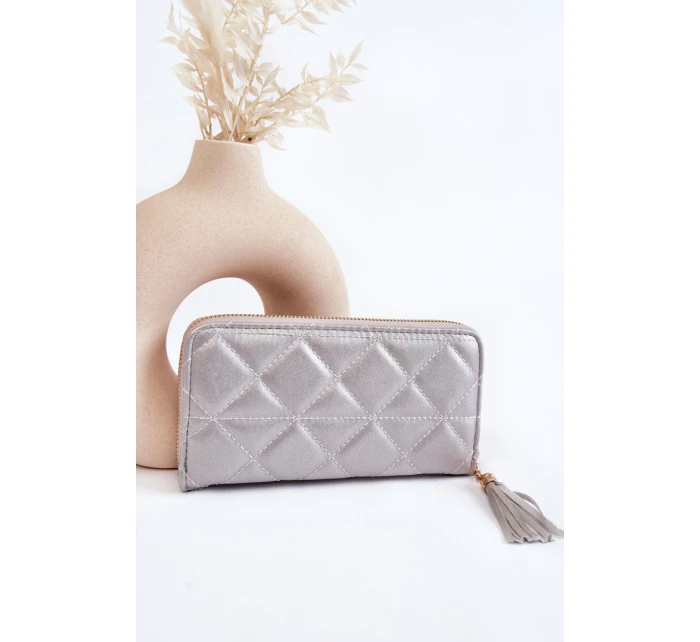 Velká prošívaná peněženka s pruhem stříbrný model 21573699 - Boto Velká prošívaná peněženka s pruhem stříbrný model 21573699 - Boto