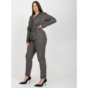 Elegantné sivé sako s opaskom na zaväzovanie (507758)