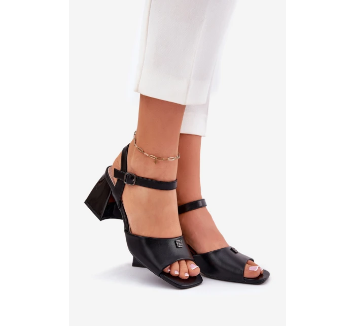 Sandały Damskie Na Słupku Vinceza 62235 Czarne