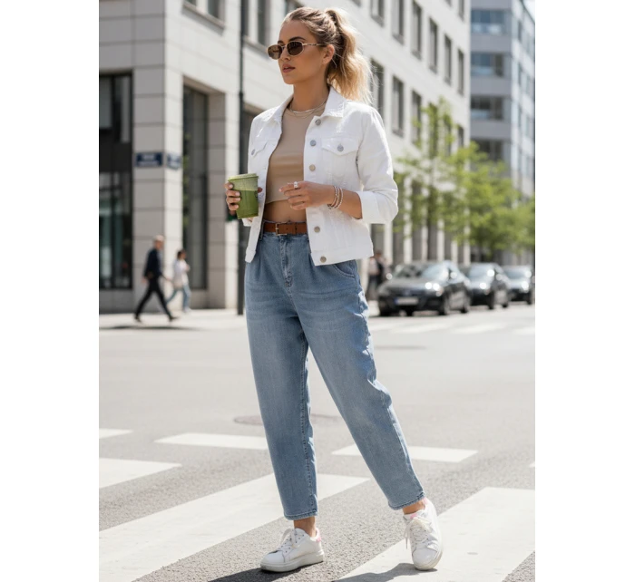 Dámske džínsové nohavice mom fit s opaskom FashionStreet UY2882