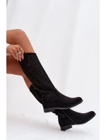 Dámské perforované kozačky na nízkém podpatku model 21998048 Černé - S.Barski
