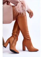 Topánky na podpätku model 220513 Krok vo veľkom štýle