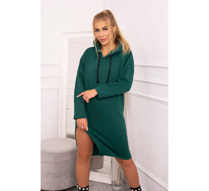 Šaty s kapucňou a bočným rázporkom tmavo zelené